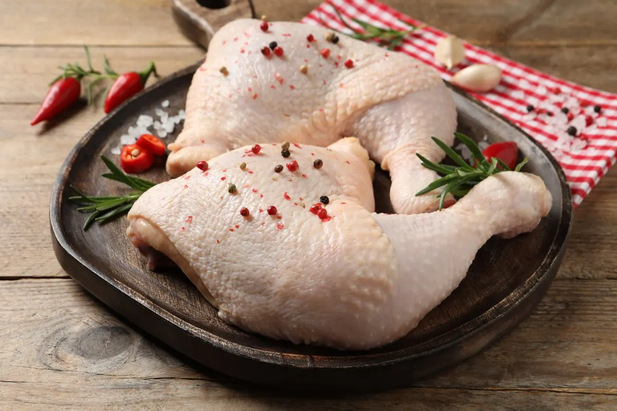Chicken leg quarters